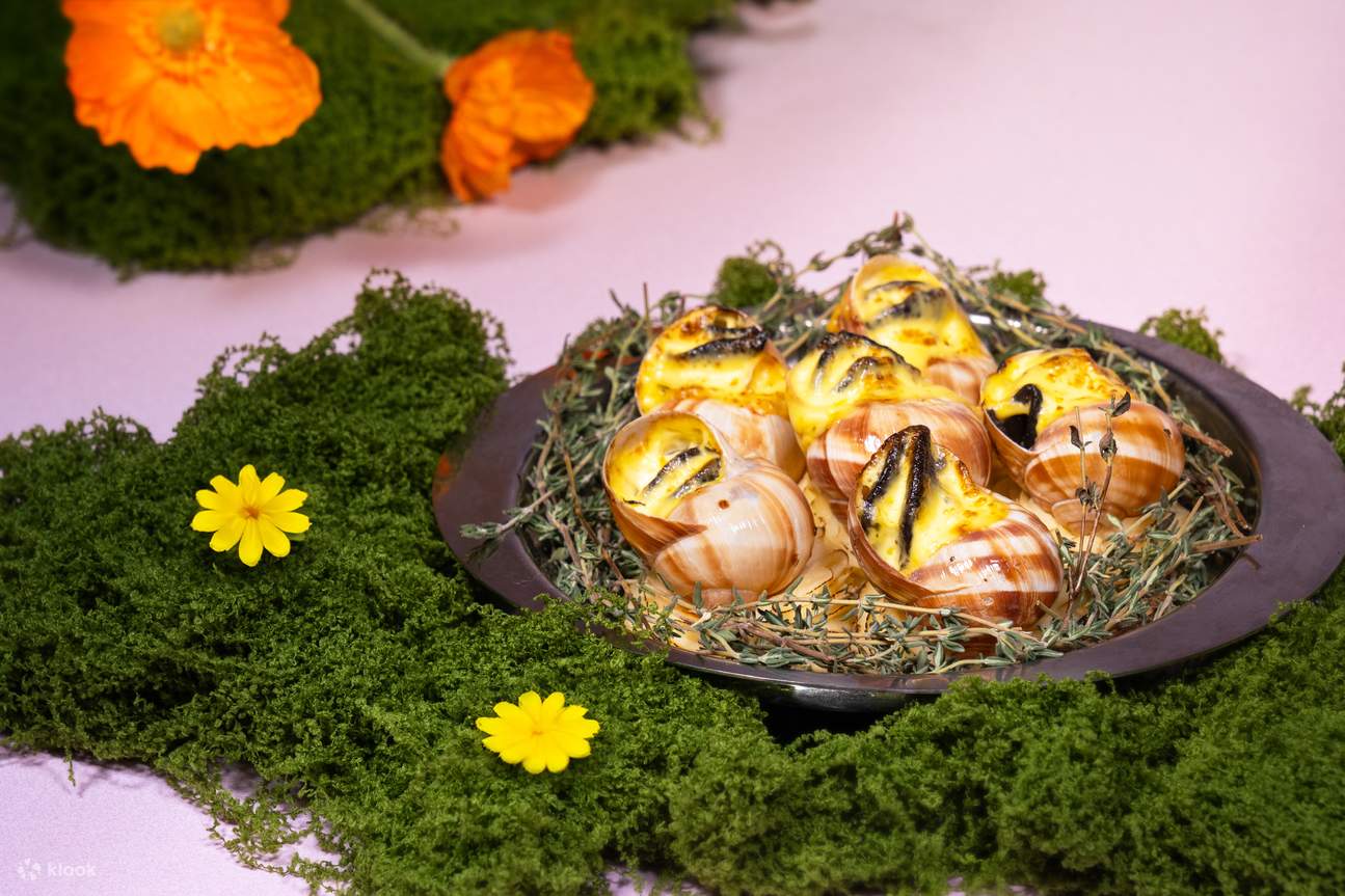 The Six Nations Hotel - Restoran Le Menu Barat | Prasmanan Makan Malam, Prasmanan Makan Siang Semi-Prasmanan, Prasmanan Teh Sore